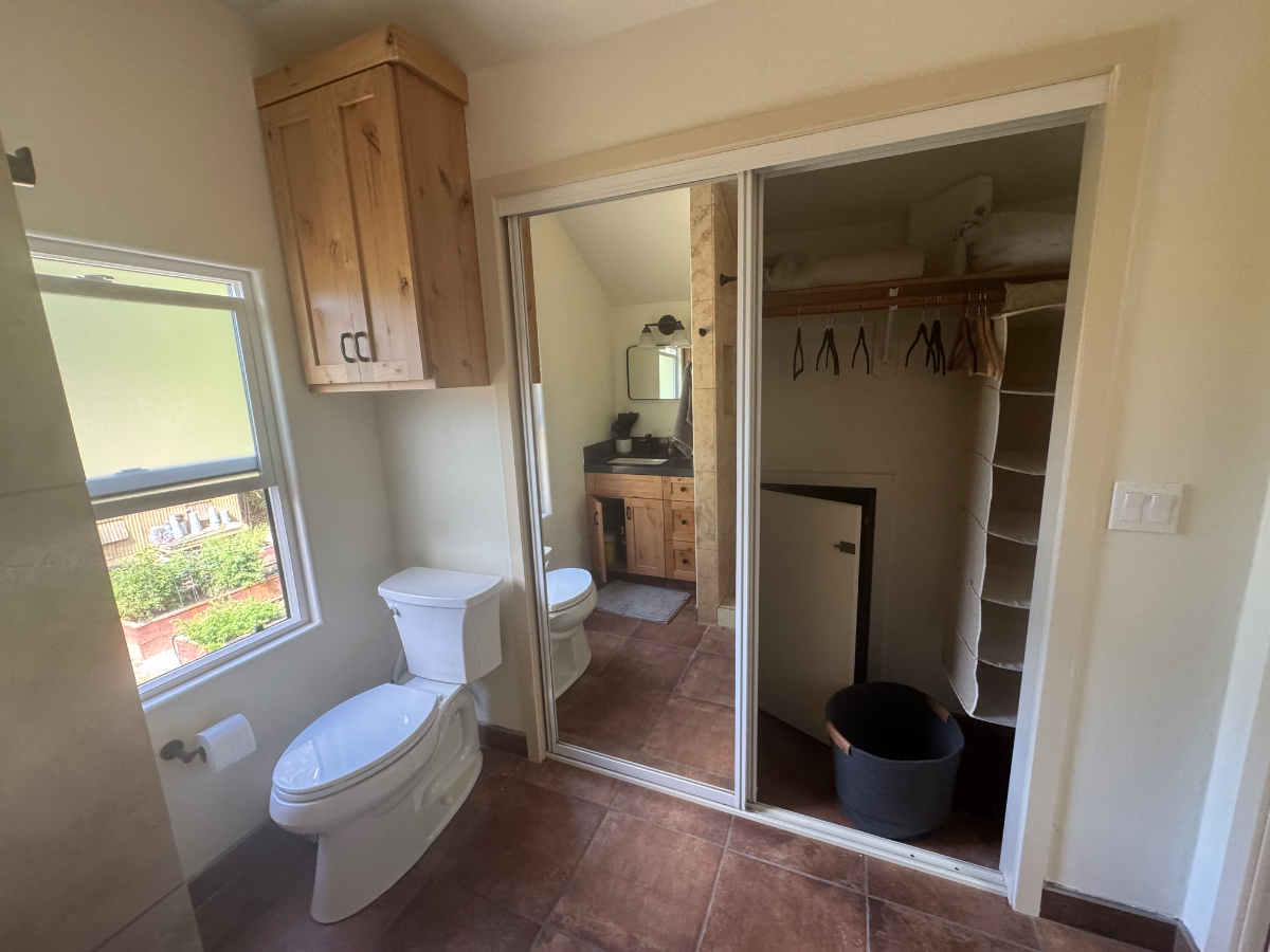 Completely remodeled studio above barn in Corralitos, Ca. - Photo 6
