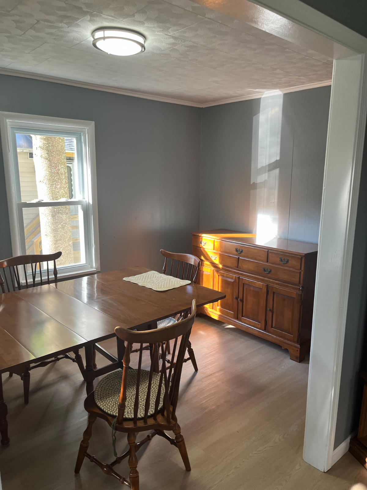 Newly remodeled 4 bedroom single family home - Photo 9