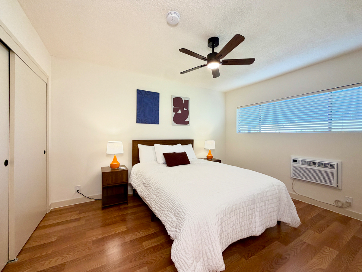 USC and Downtown Apartment - Photo 3