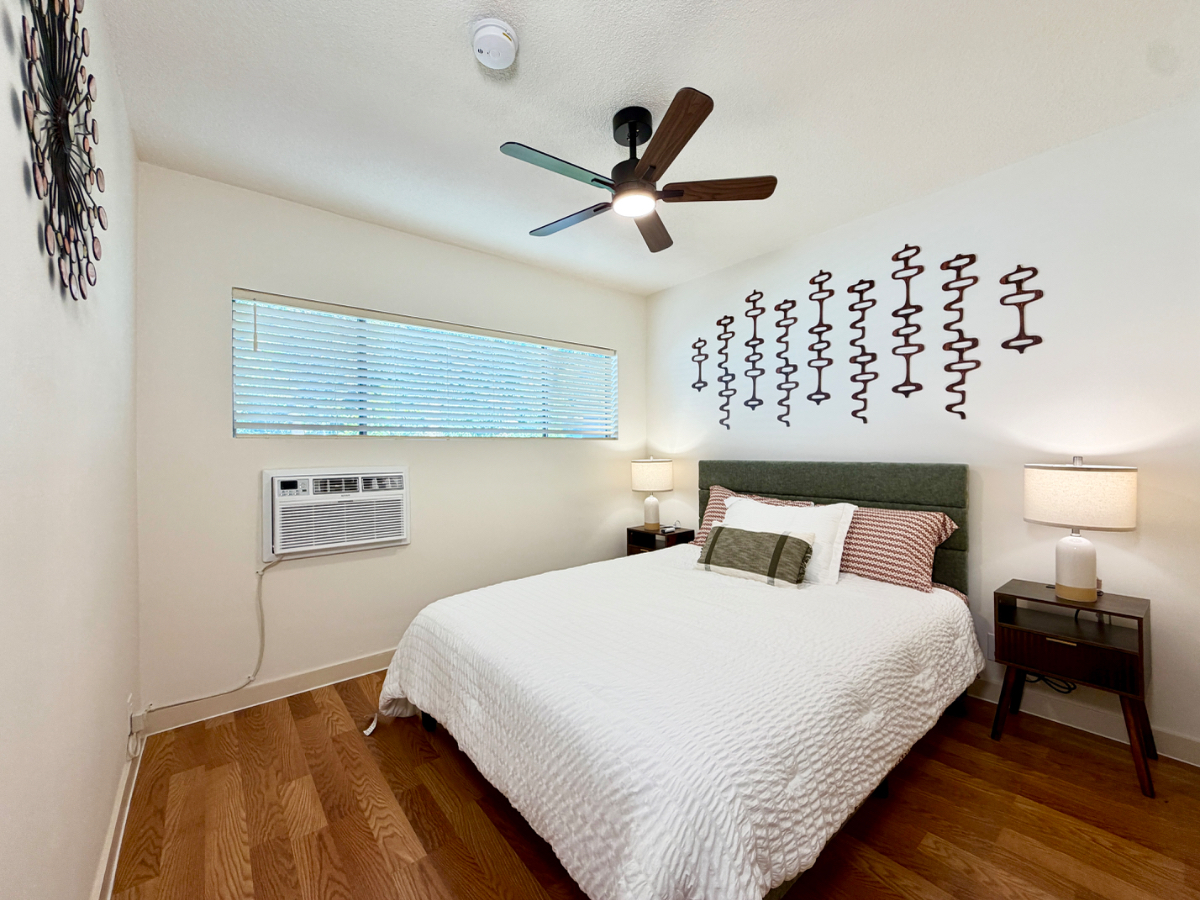 USC and Downtown Apartment - Photo 2