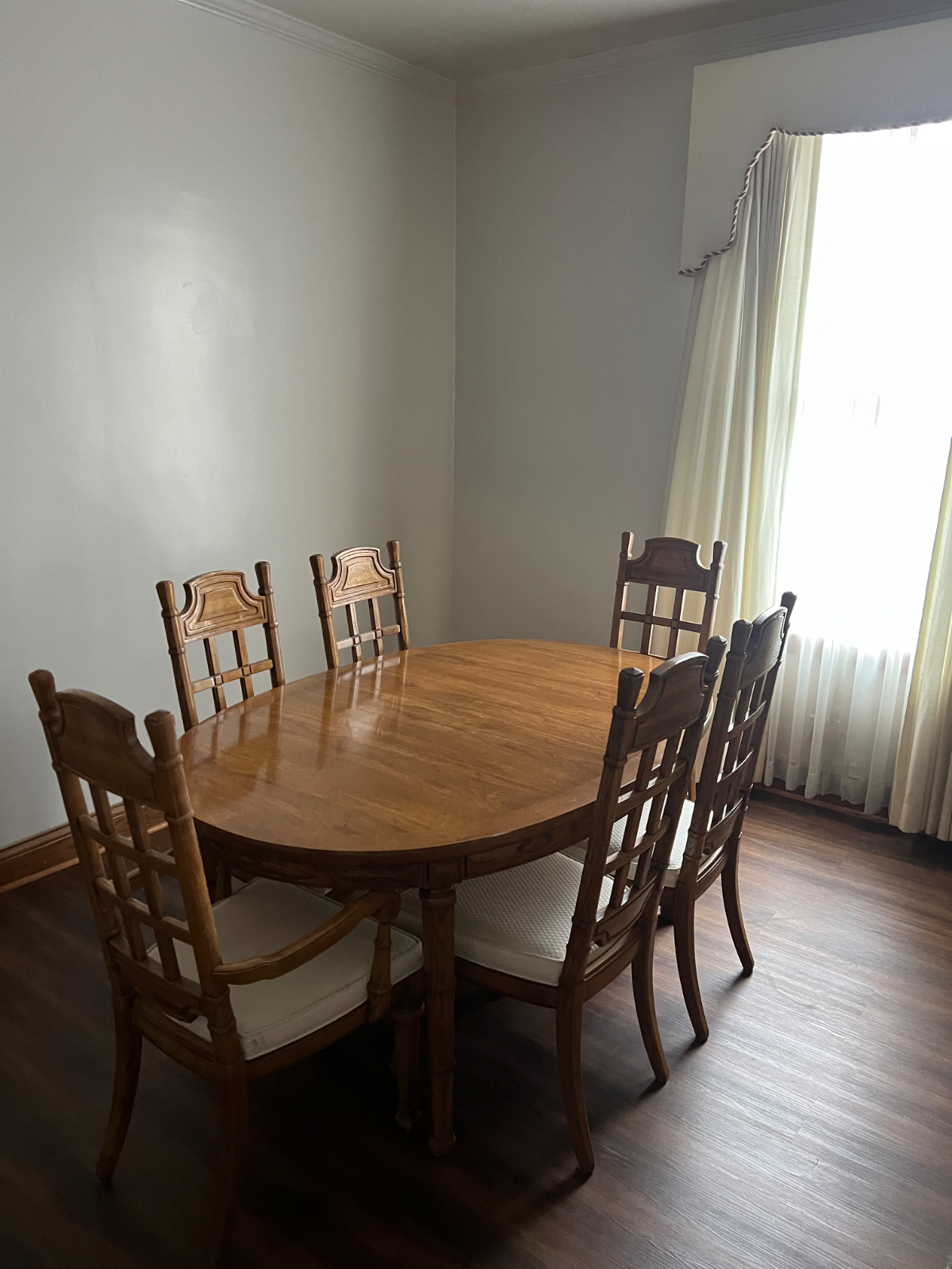 Spaceous 3 bedroom Condo - Photo 3