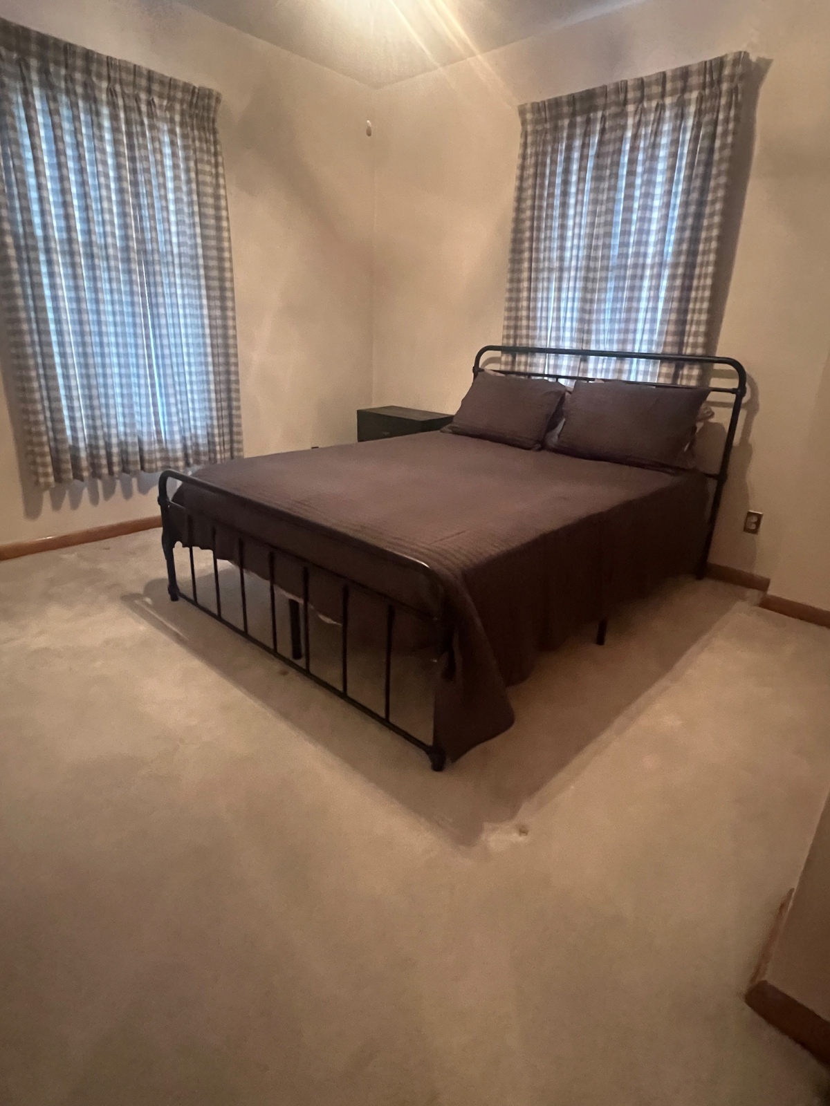 Spaceous 3 bedroom Condo - Photo 5
