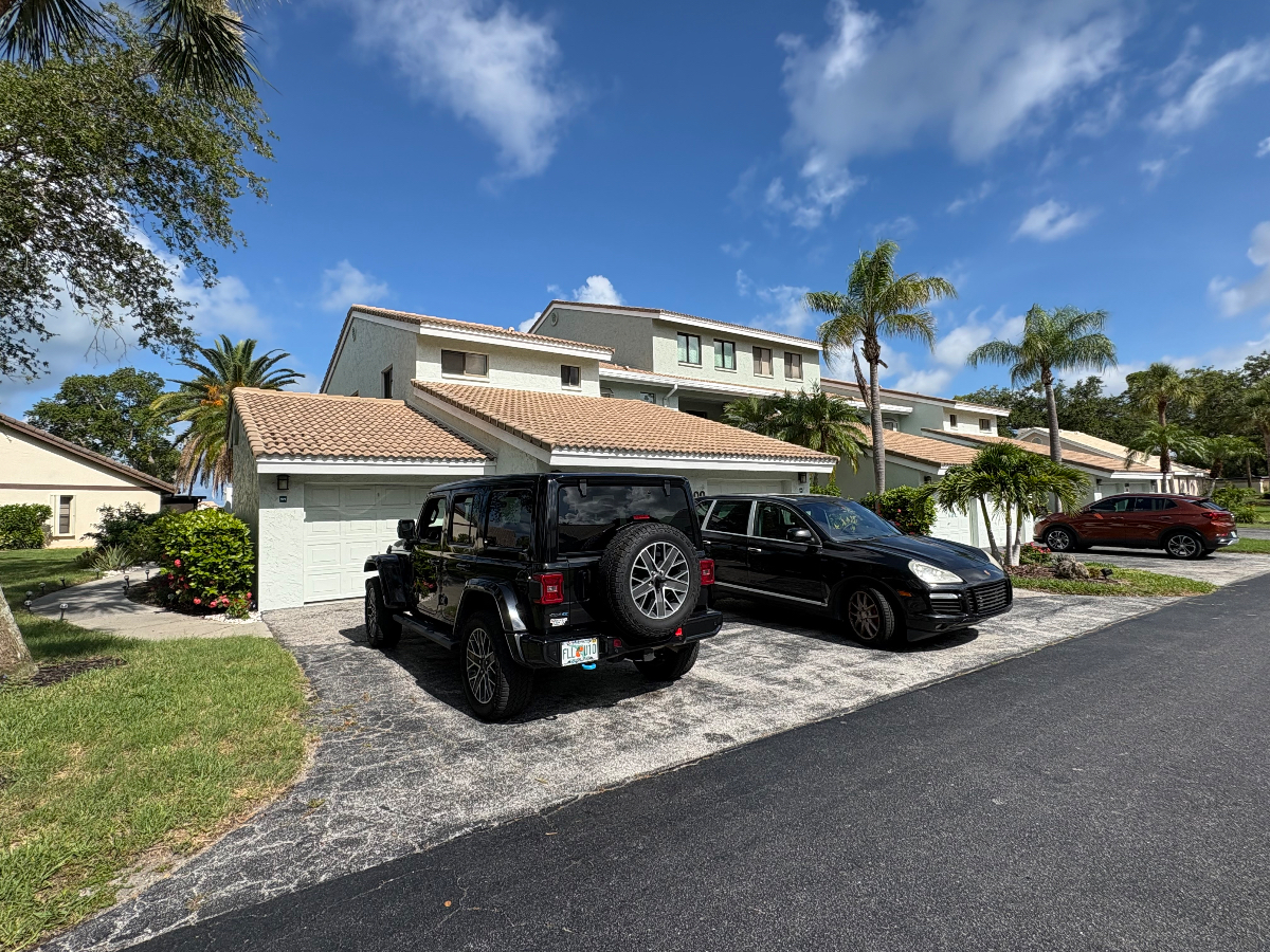Charming Coastal Condo - Photo 10
