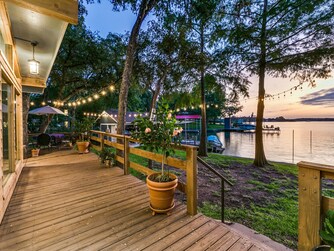 Waterfront Lake LBJ Retreat | Monthly Furnished Rental - Photo 11