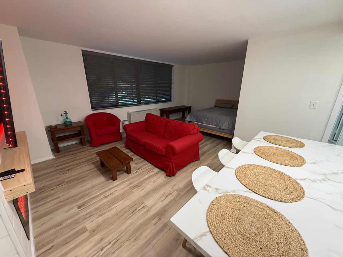 Fully Furnished Foggy Bottom Studio | Walk to GWU, World Bank & IMF - Photo 6