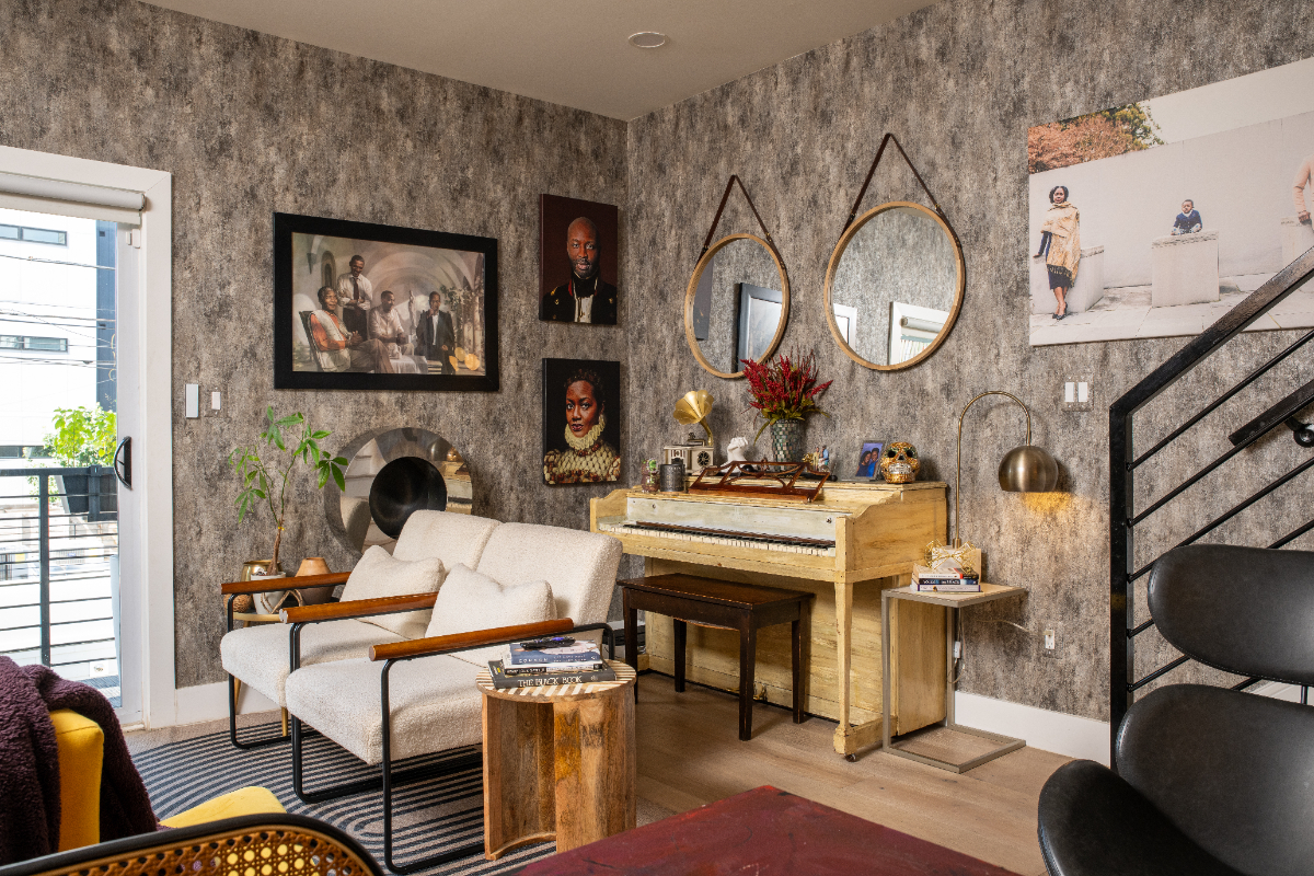 The Capitol Hideaway | Rooftop Penthouse with View - Photo 10