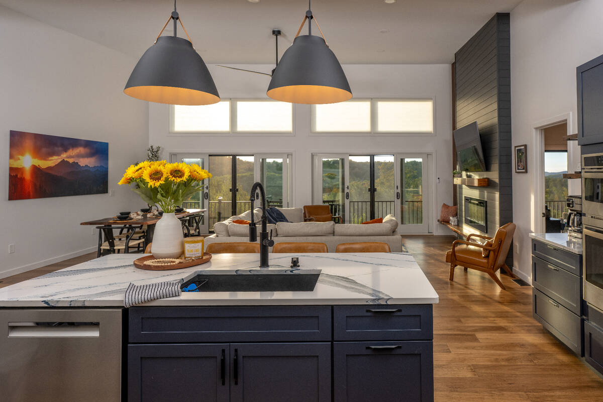Panoramic Mountain Views| Private Retreat - Photo 5