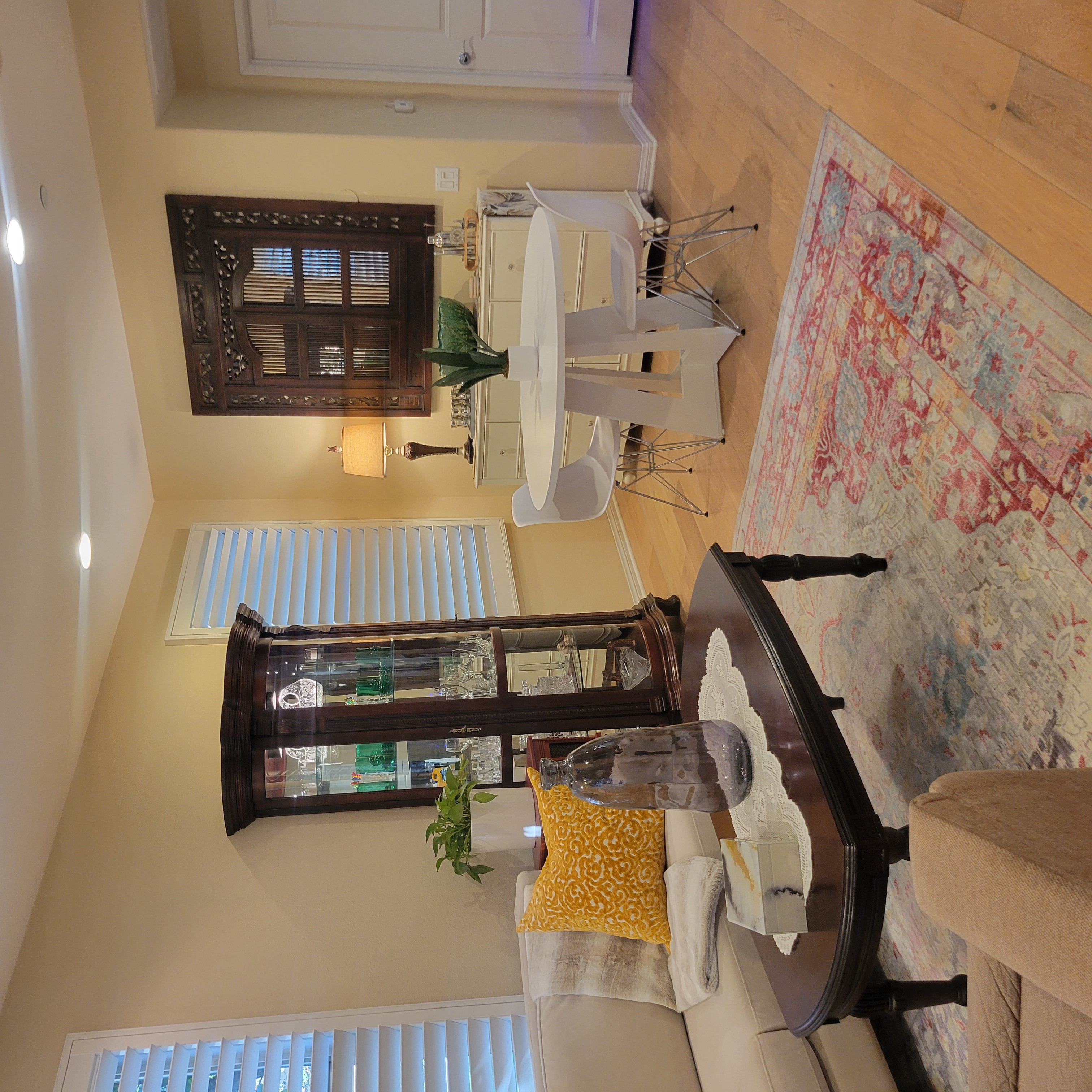 Furnished Condo W/ Modern Finishes, ADA Accessible And Exceptional Hospital Location - Photo 1