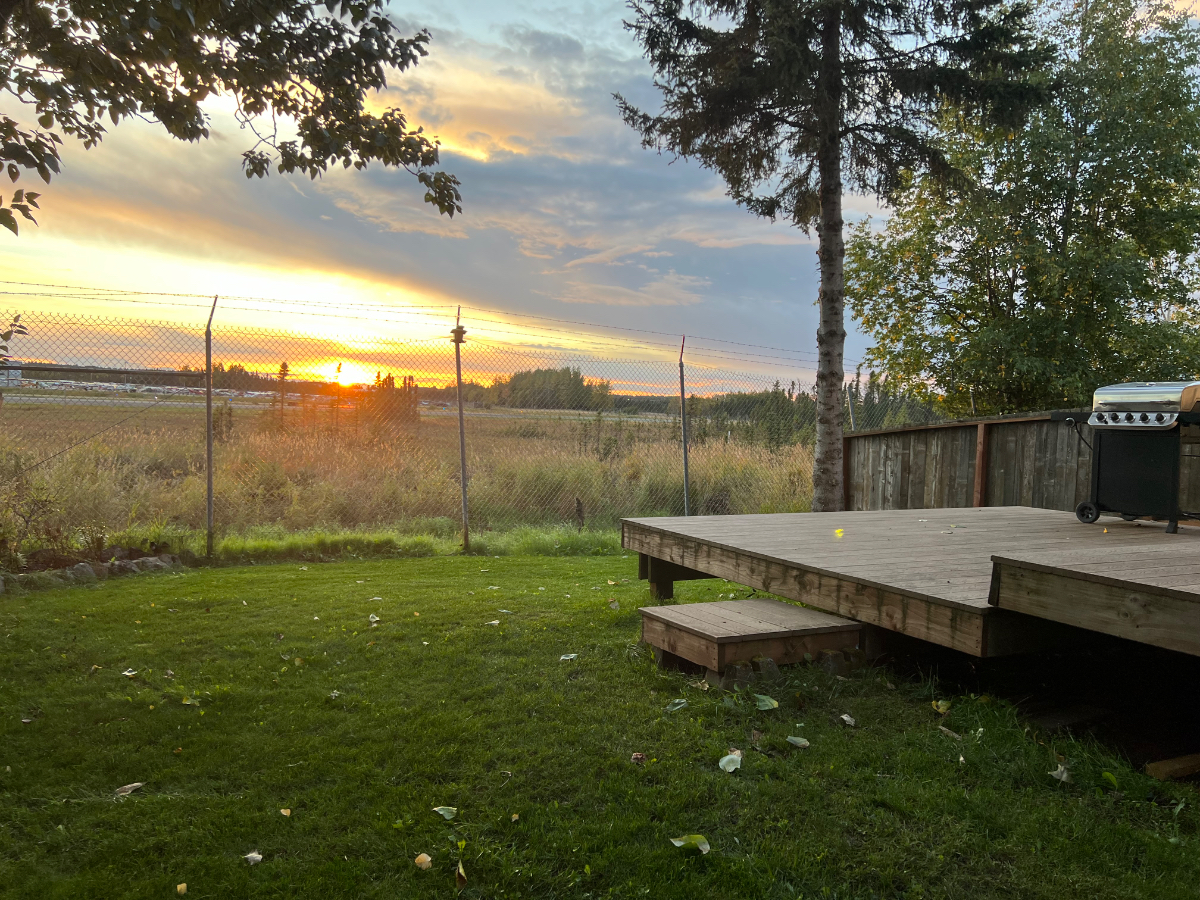 West Side Minutes to Airport 2Beds 1.5 bath airport townhouse - Photo 3