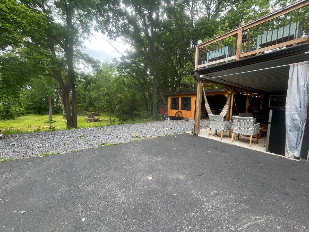 Private Suite with Covered Hot Tub & Peaceful Wooded Setting - Photo 1