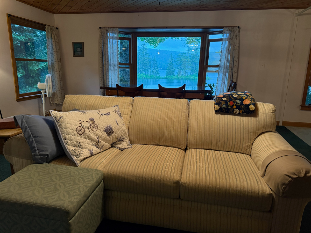Cozy On the water getaway-Woodbury Lake Home - Photo 3