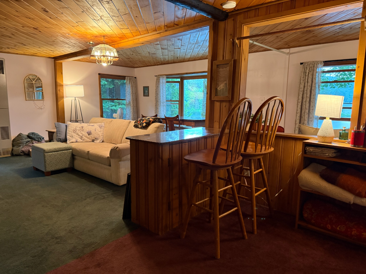 Cozy On the water getaway-Woodbury Lake Home - Photo 10