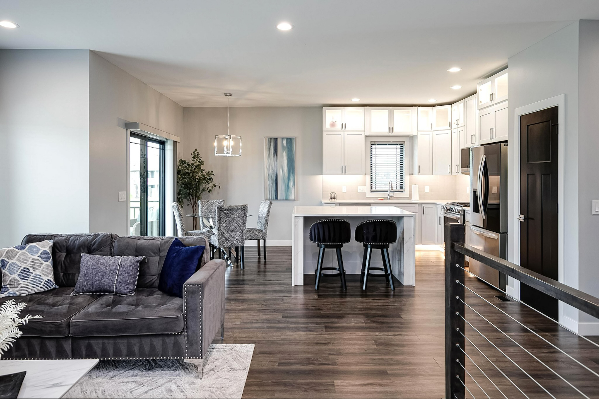 Fox Run Villa - NEW Build 3 bed, 3 bath, Golf Course nearby - Photo 8