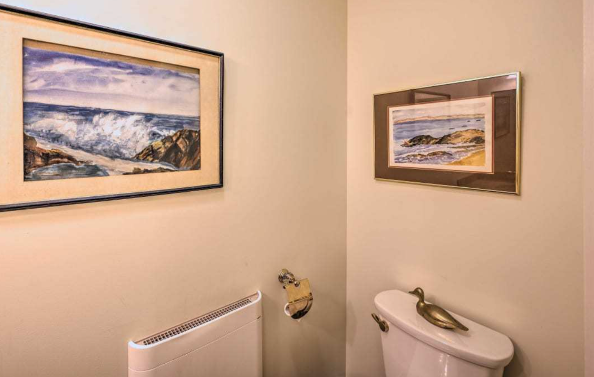 The Loft at Hobble Inn, located over the carriage barn. - Photo 9