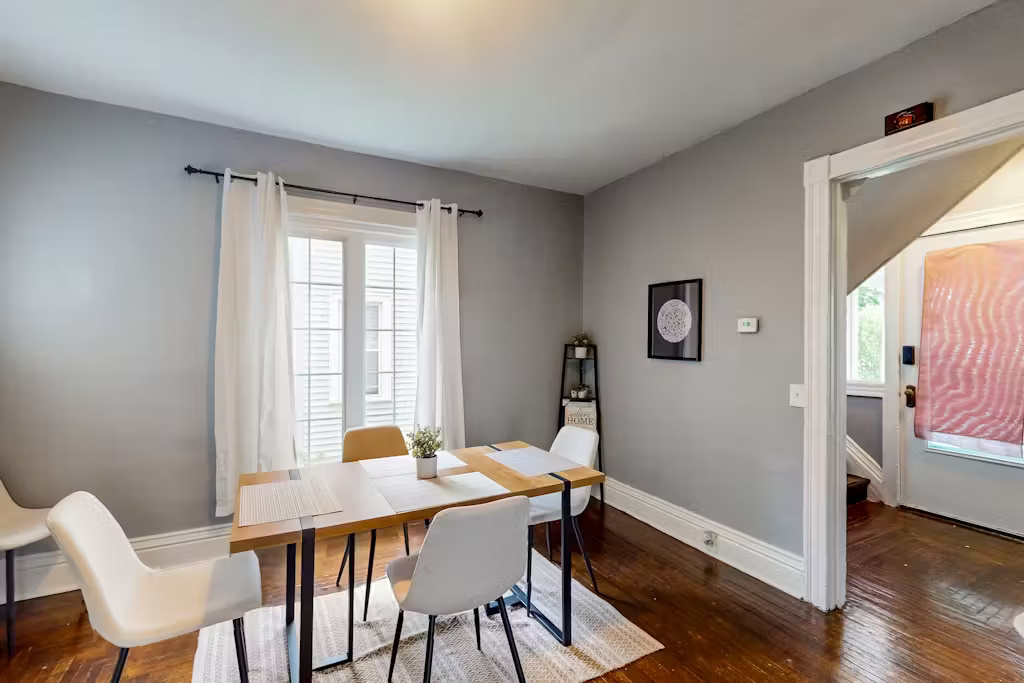 A Classic 4 Bedroom House in the historic 19th Ward near Rochester Airport - Photo 6