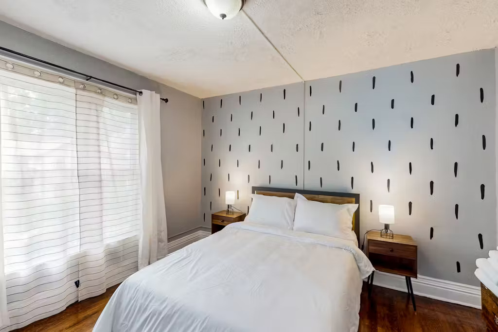 A Classic 4 Bedroom House in the historic 19th Ward near Rochester Airport - Photo 8