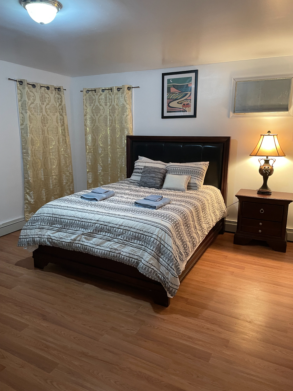 Dreamy 3 Bedrooms with Master / 2Baths - Photo 5