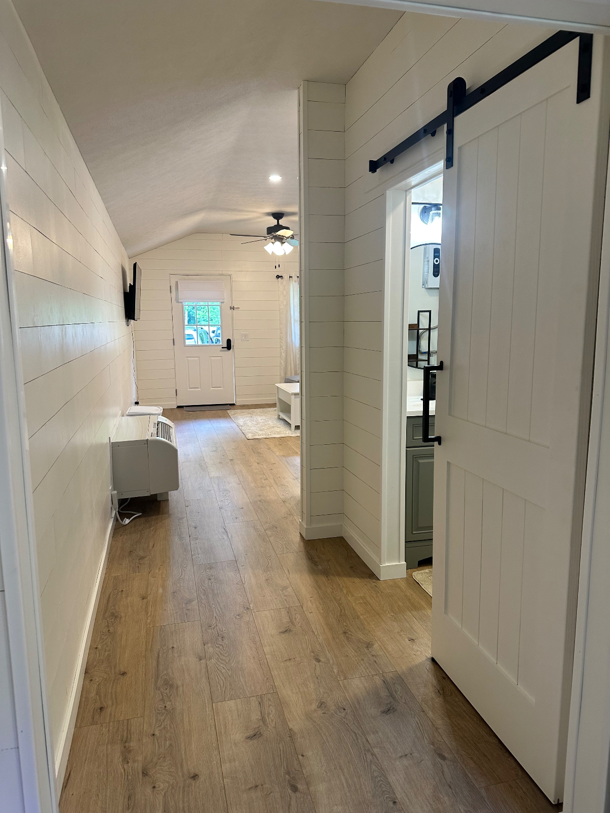 Quiet little Tiny Home - Photo 10