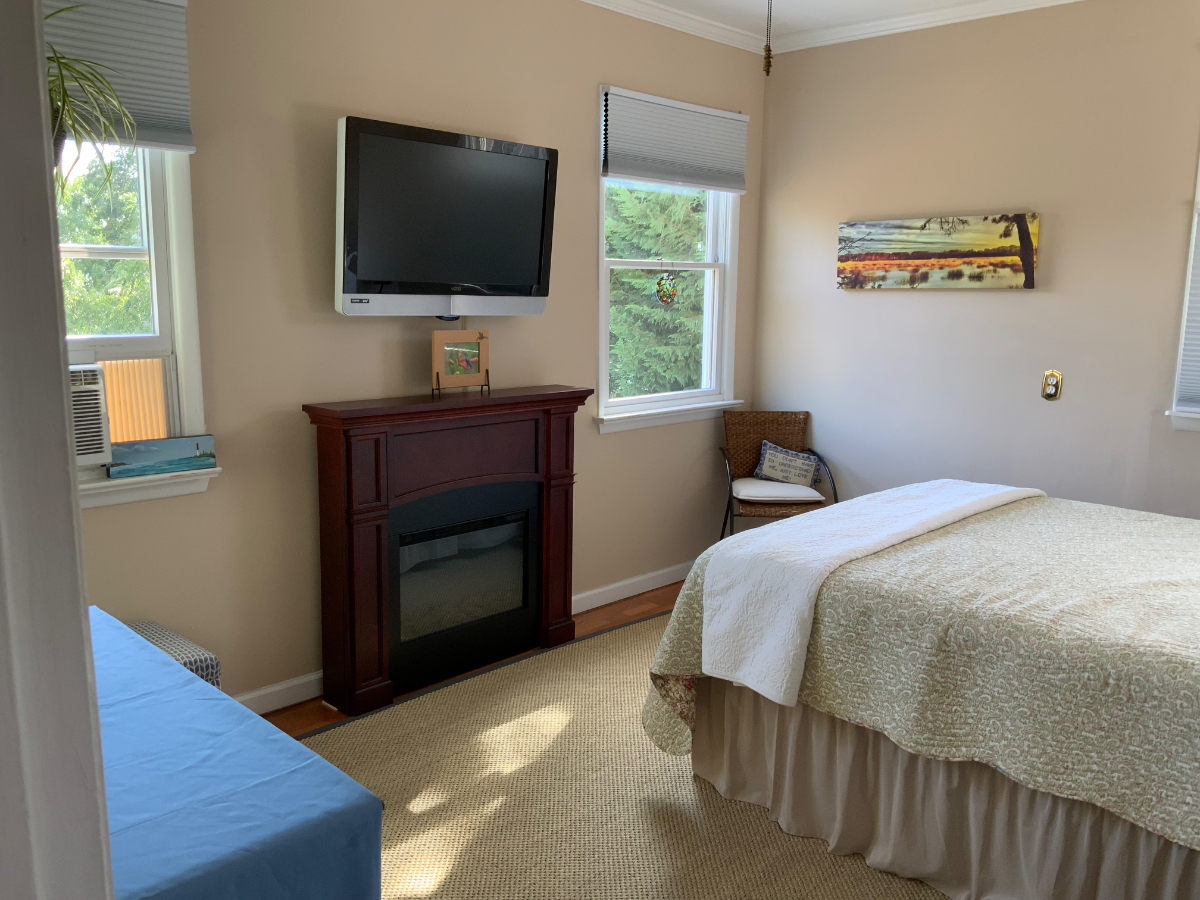 Cozy house on the Hudson - Photo 9