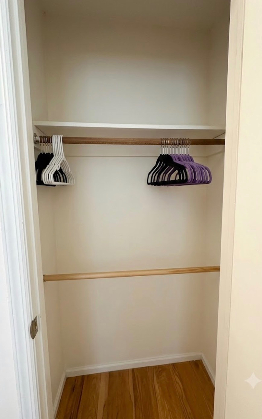 Private Furnished Room Near Multiple Hospitals | Safe Quiet Home | Utilities Included - Photo 3