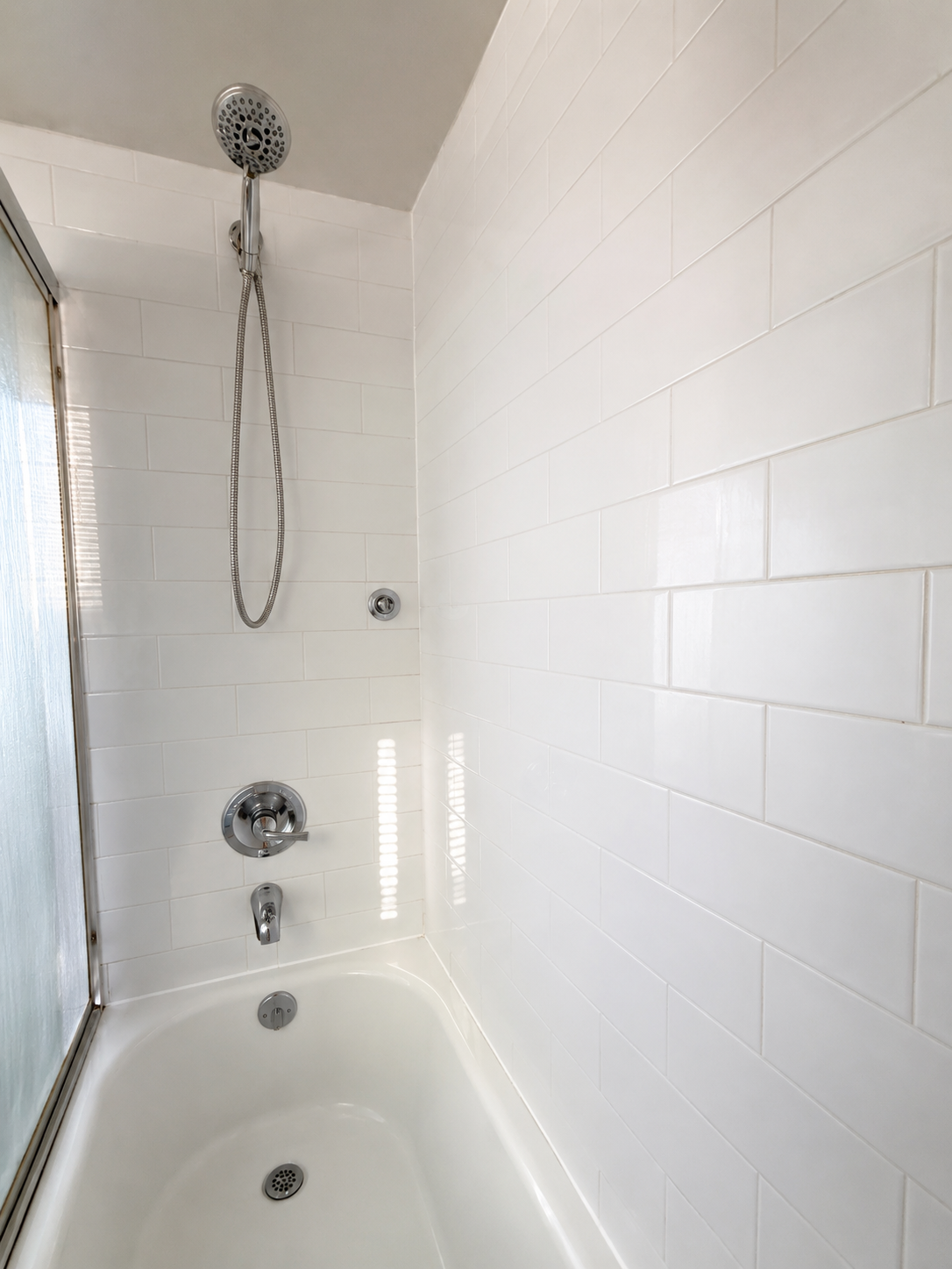 Private Furnished Room Near Multiple Hospitals | Safe Quiet Home | Utilities Included - Photo 8