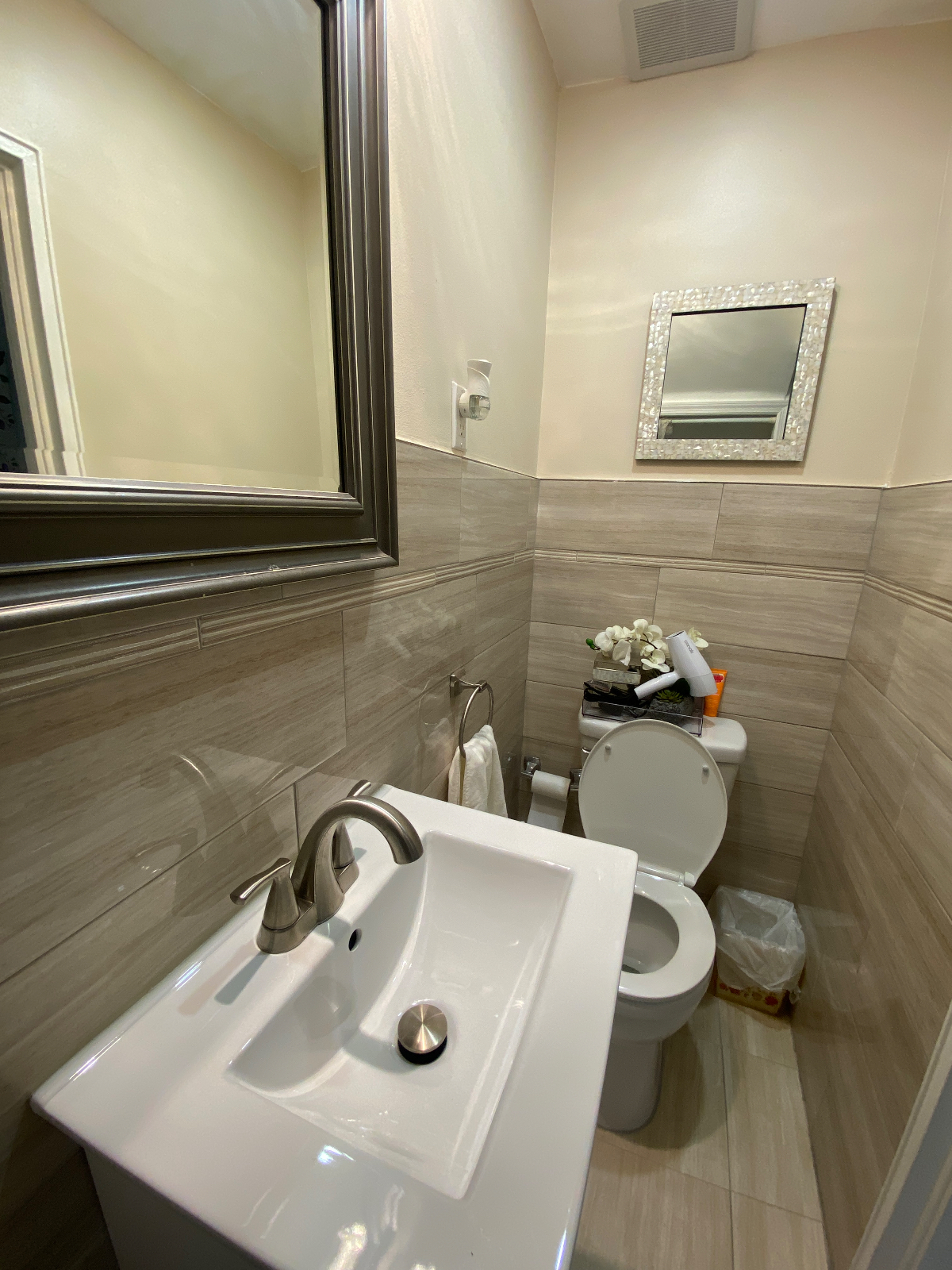 Premium 2 bedroom duplex apartment  near Brookdale Hospital - Photo 8