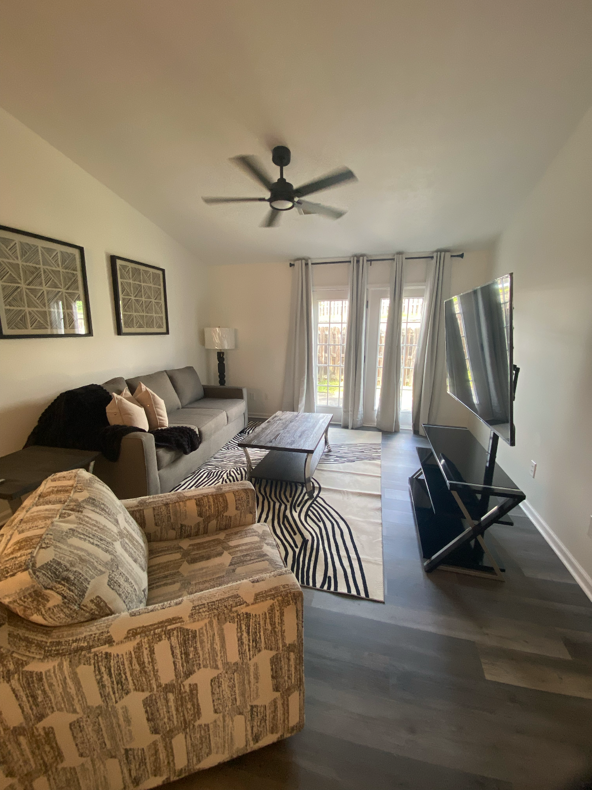 Modern 2Br/2B Home Near Fort Jackson, Scout Motors and Providence Health Northeast - Photo 3