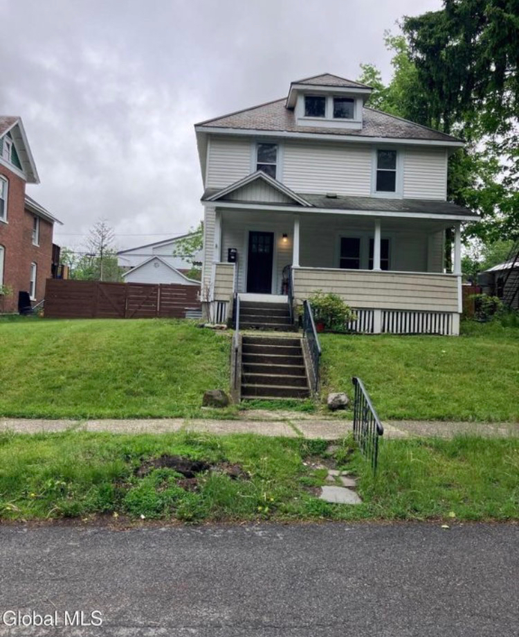 Charming Historic Home for Rent in America's Most Historic Village (Unfurnished) - Photo 2