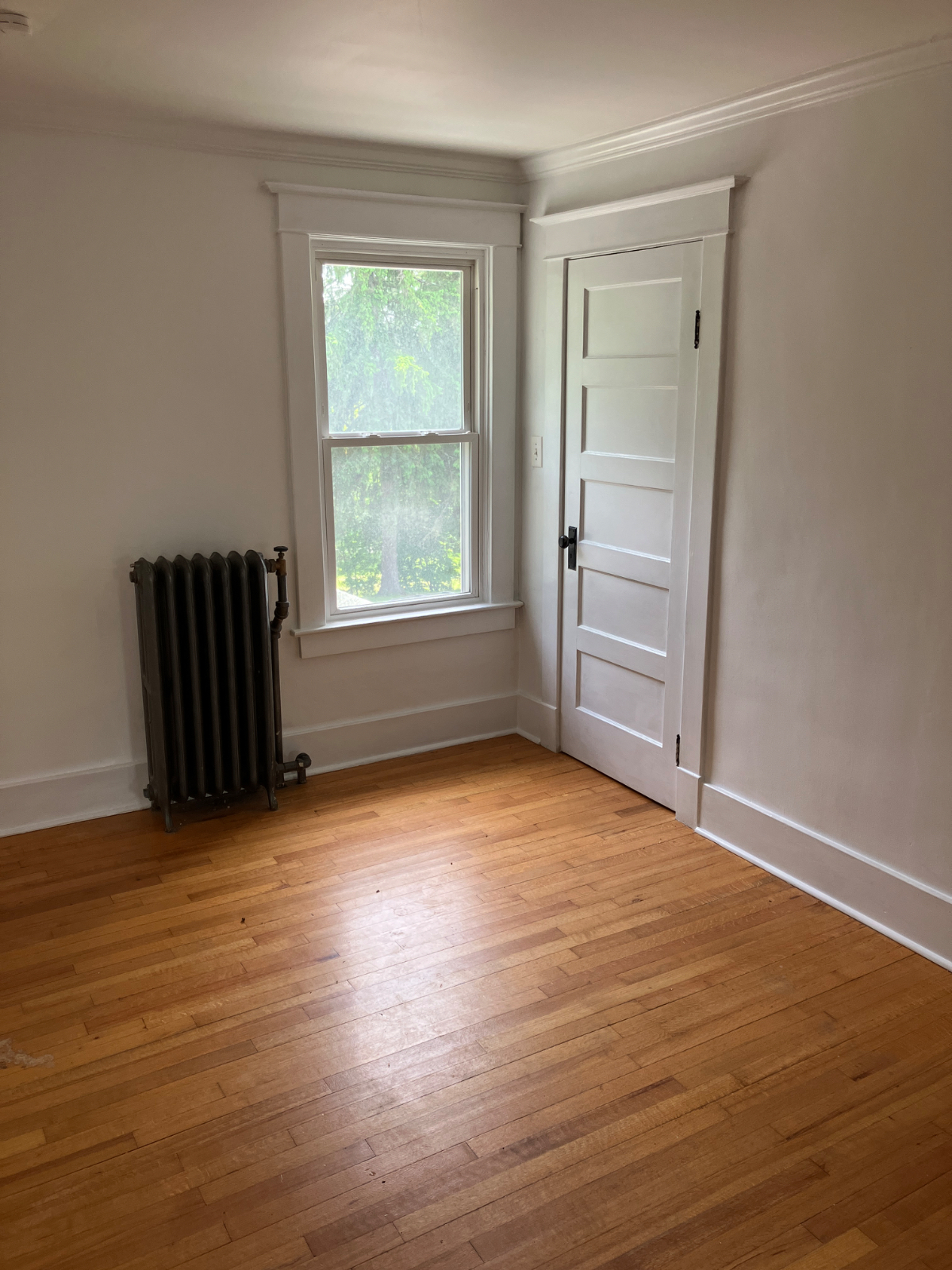 Charming Historic Home for Rent in America's Most Historic Village (Unfurnished) - Photo 3
