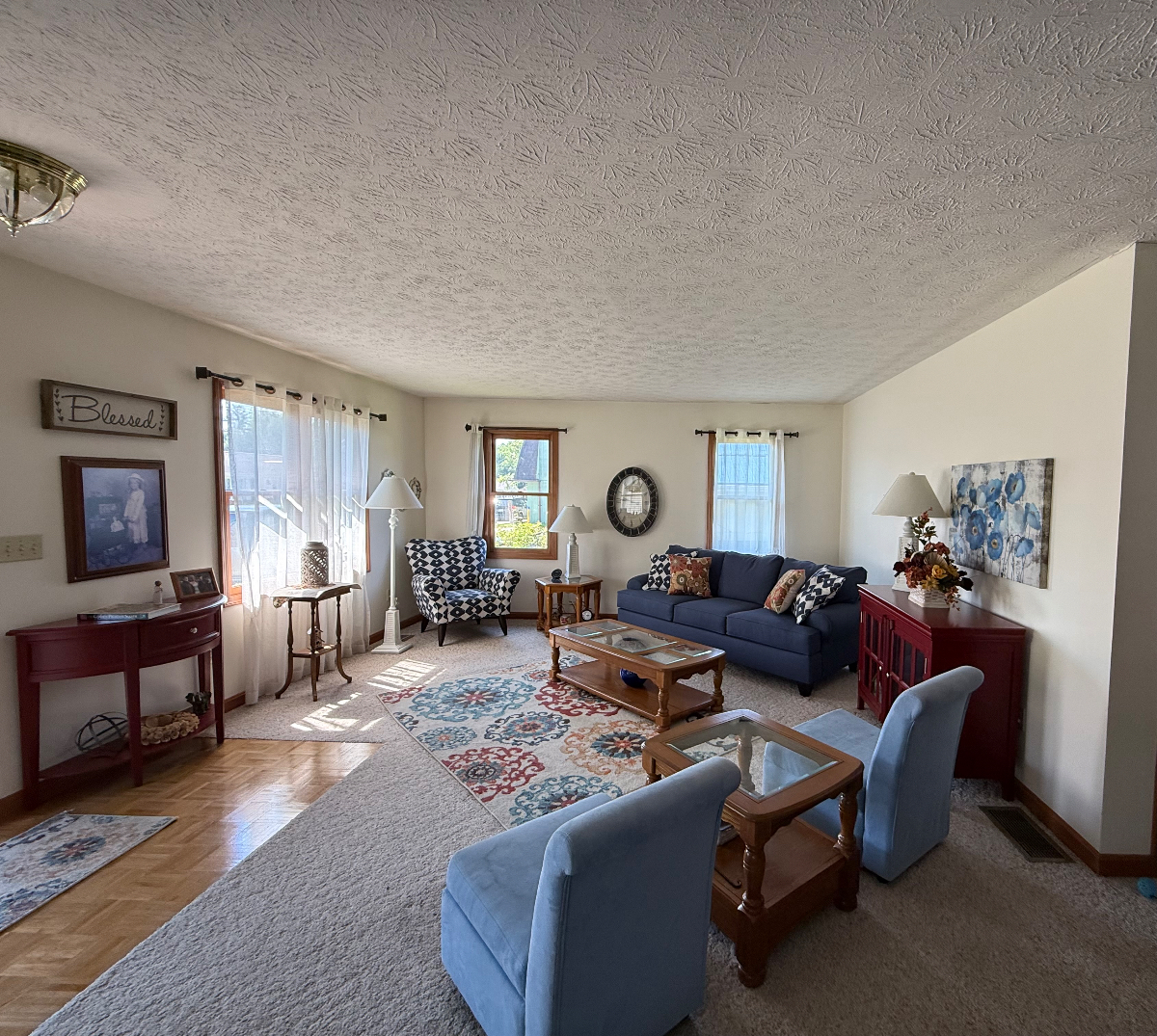 2 BR & 2 Bath Huntington home in Westmoreland neighborhood - Photo 4