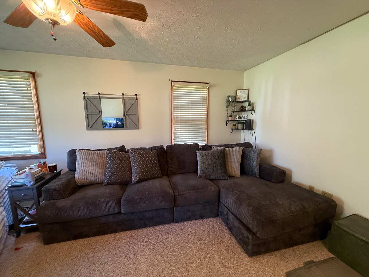 2 BR & 2 Bath Huntington home in Westmoreland neighborhood - Photo 5