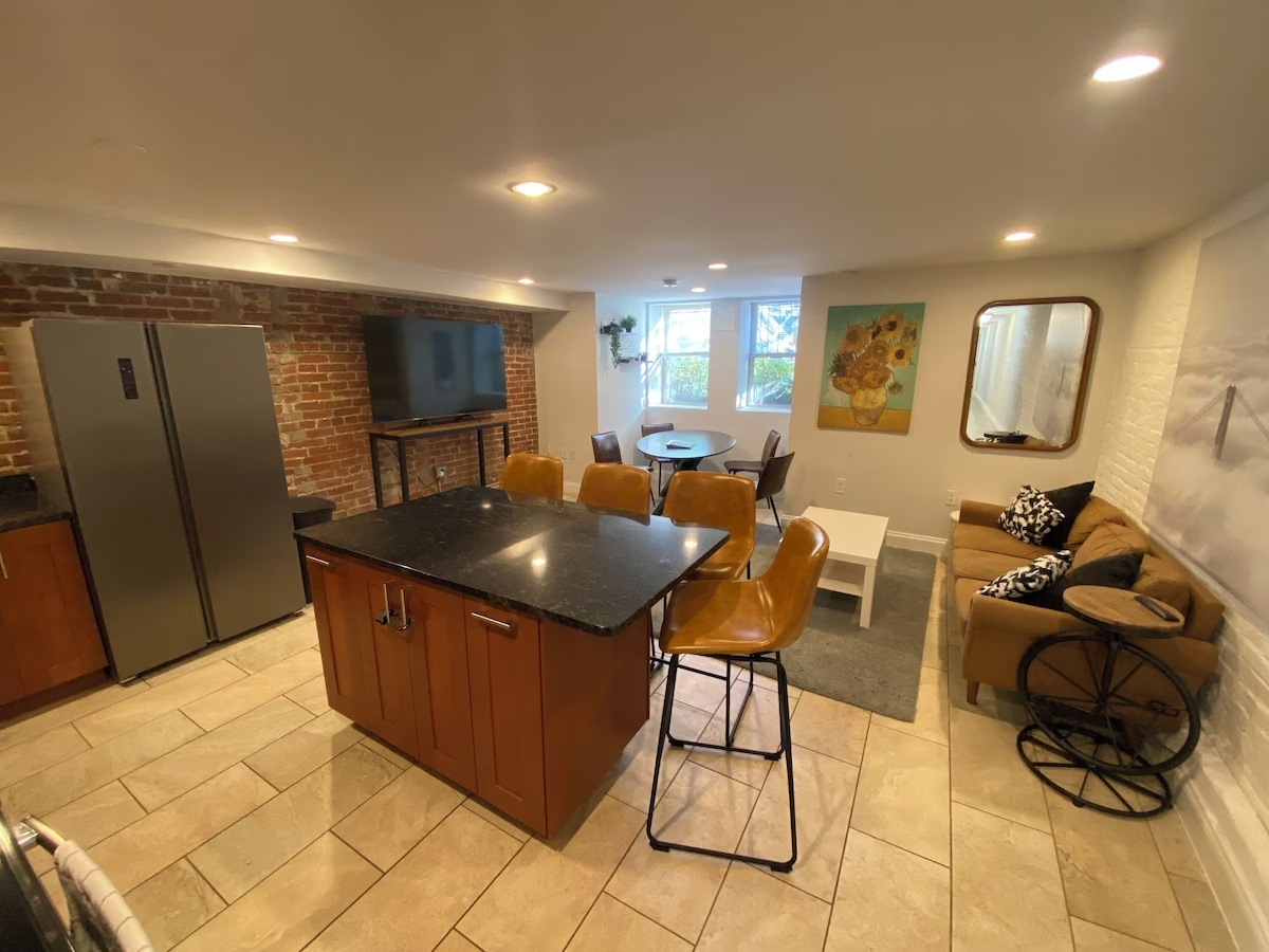 *NEW* Capitol Hill Gem: Office Space+Private Entrance - Photo 1