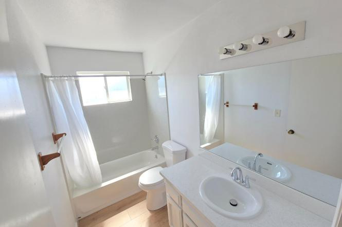 Unit 1 | Beautifully Renovated & Move-In Ready - Photo 2