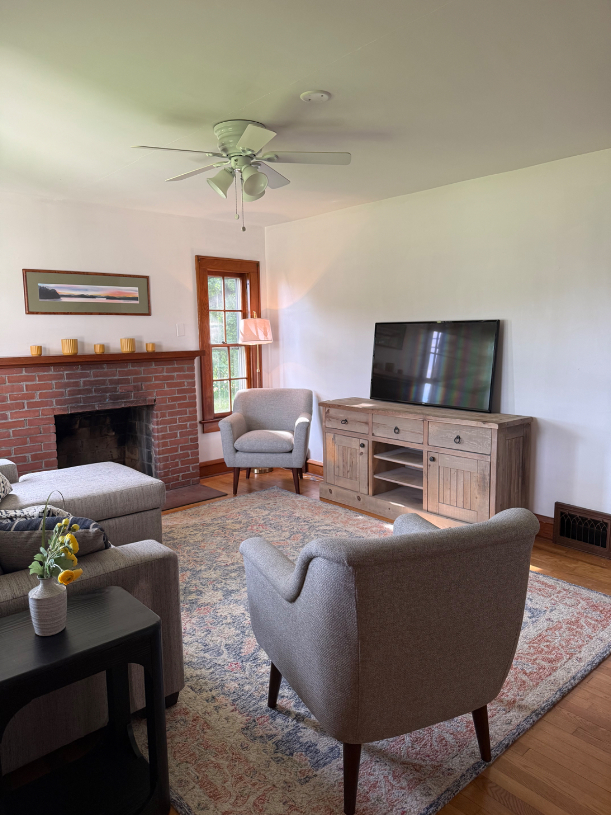 Super Cute 3-BR Home. Walk, Bike, or Drive to UVM and the Hospital - Photo 5
