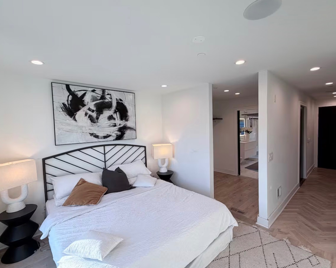 LUX HAUS | Luxury 14th St Penthouse + Private Rooftop - Photo 7