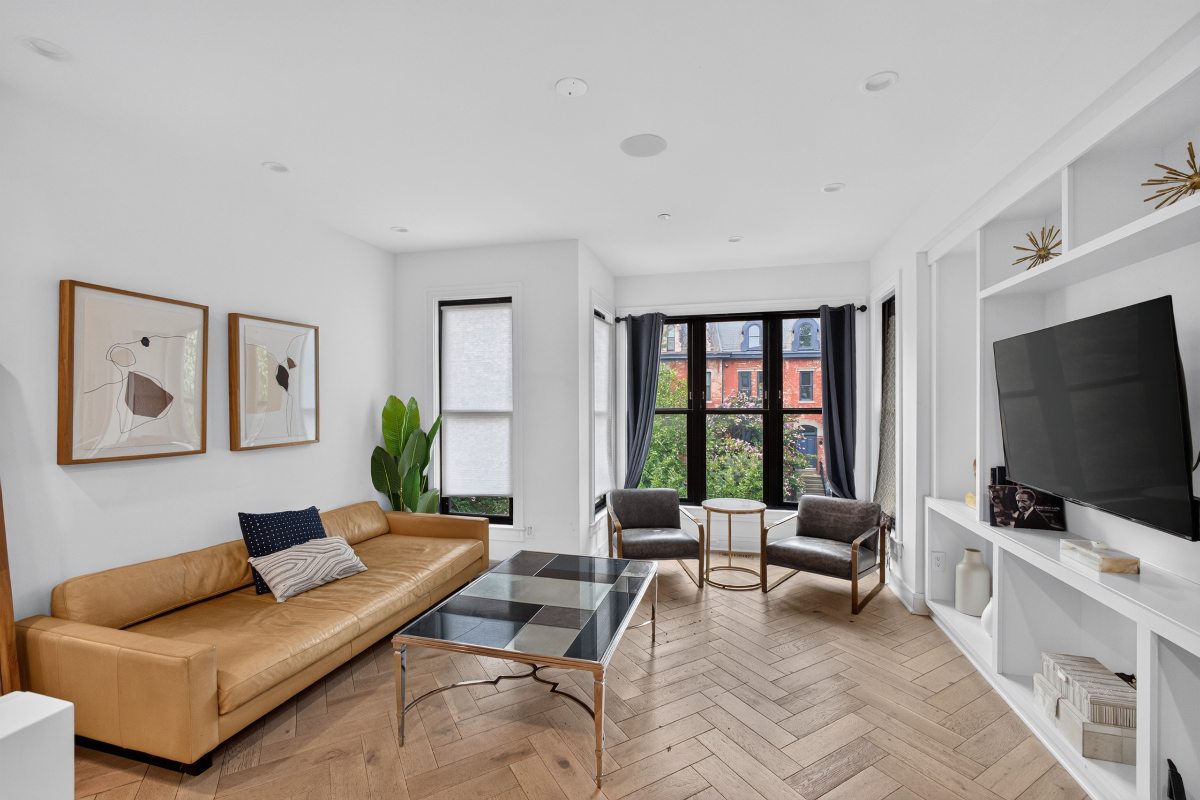 LUX HAUS | Luxury 14th St Penthouse + Private Rooftop - Photo 1