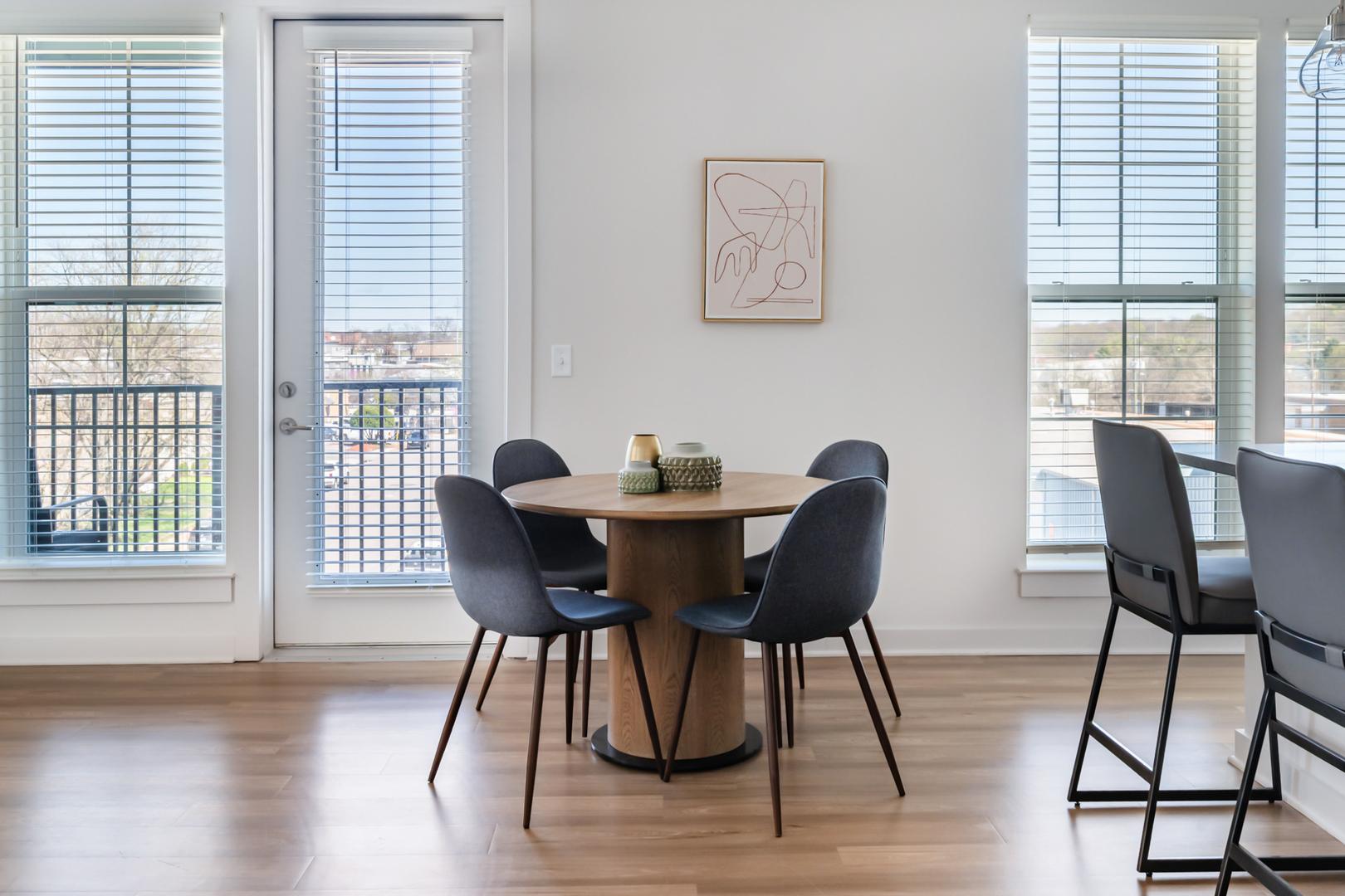 Yardley Flats 1402 - Photo 5