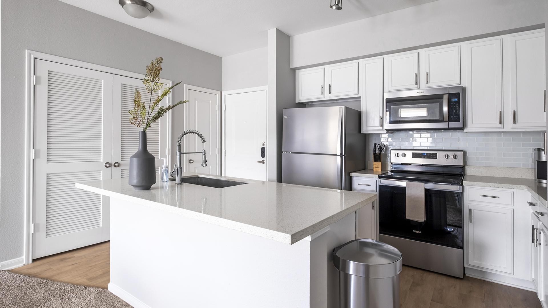 The Henry at Woodland Hills 5208 - Photo 6
