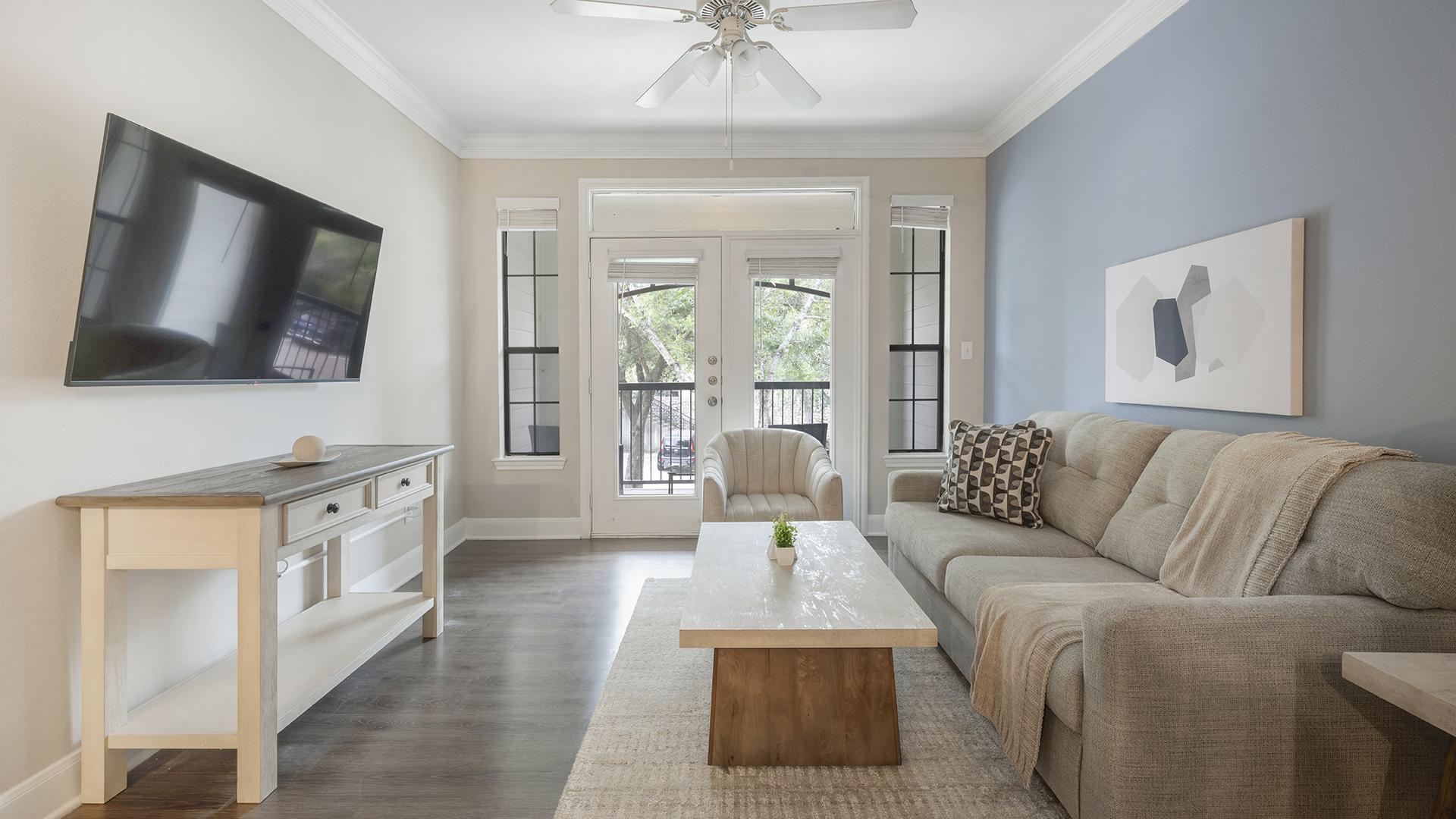 Lantana Hills 1632 - Photo 2