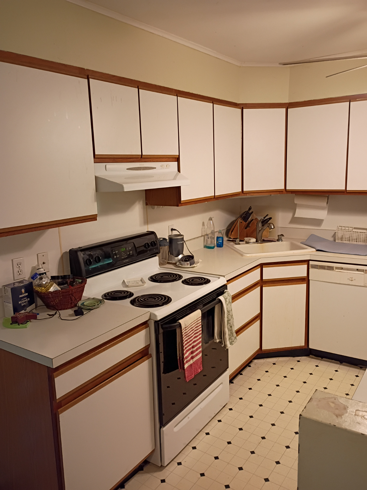Quiet furnished room/house share , in lake community, for traveling profession in Wappinger Falls NY - Photo 5