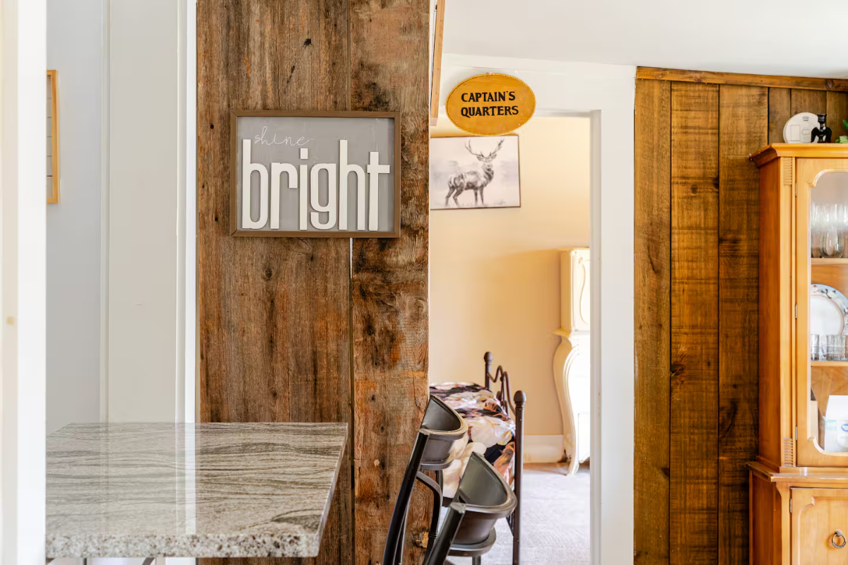 Spacious 5BR Mountain Retreat Near Okemo | Sleeps 12 | Game Loft - Photo 11
