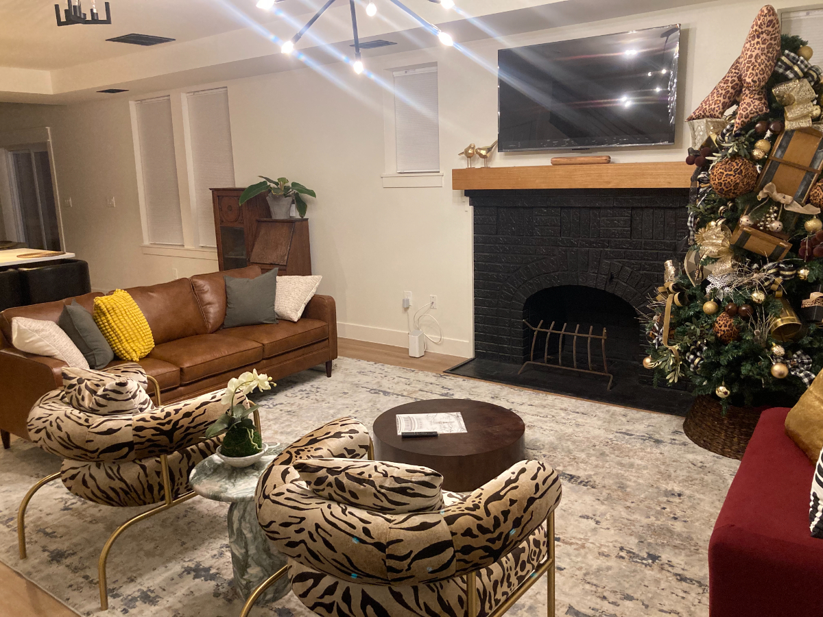 The Haven @ 3502 | Designer 3BR Executive Retreat Near Hospitals, Metro & Downtown DC - Photo 3