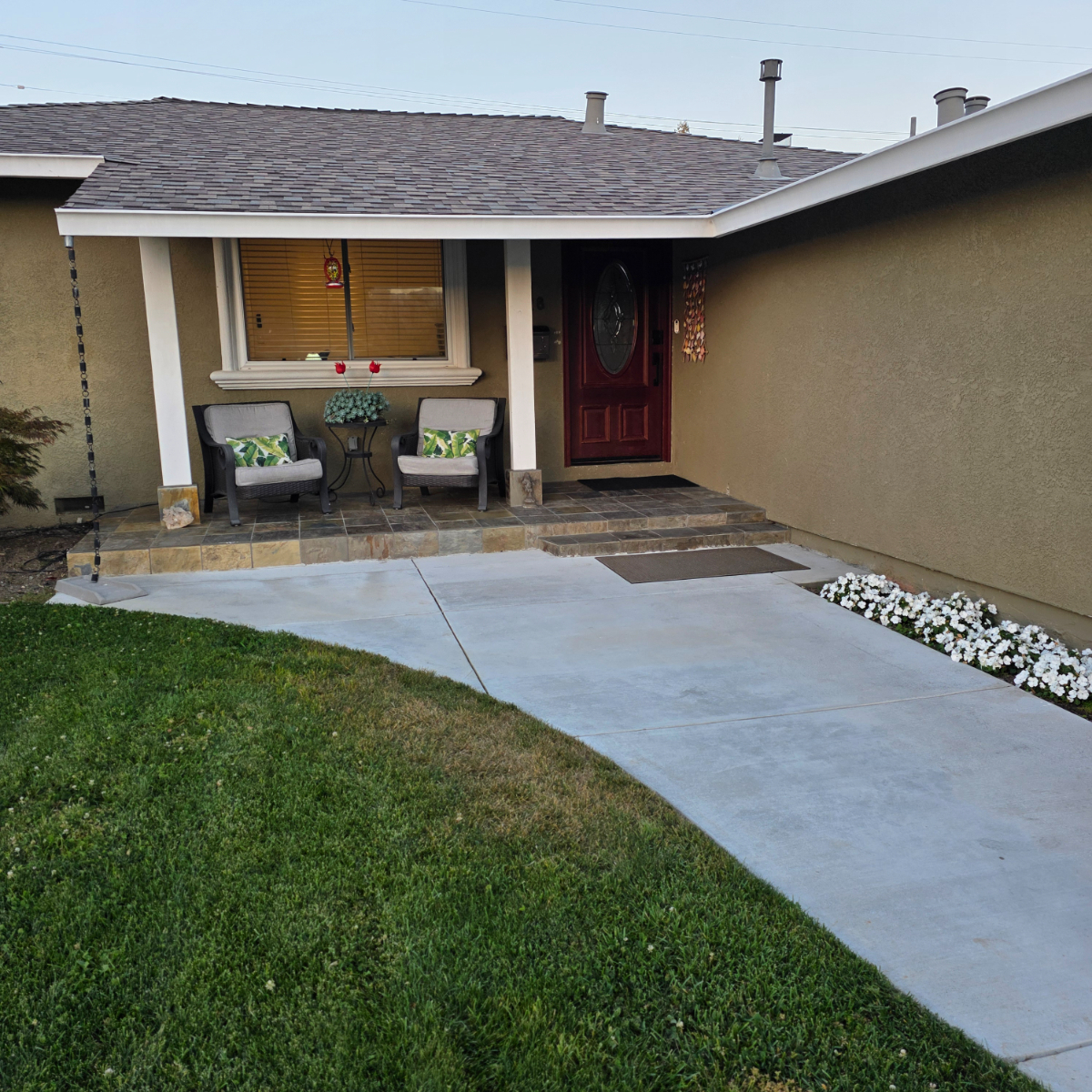 Garden Retreat, Remodeled, Relaxing back yard - Photo 2