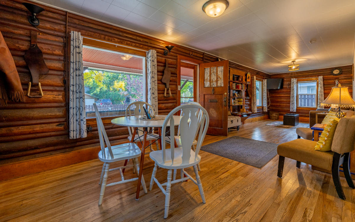 3 bedroom House In Quiet Neighborhood - Photo 4