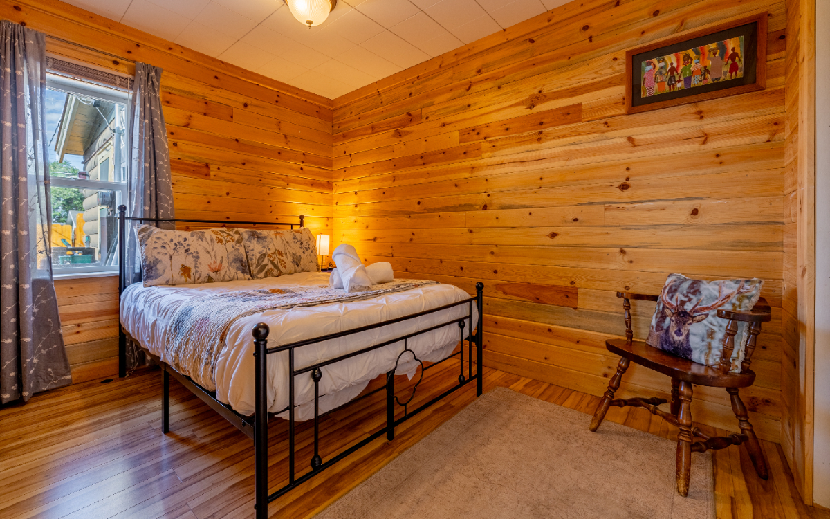 3 bedroom House In Quiet Neighborhood - Photo 9