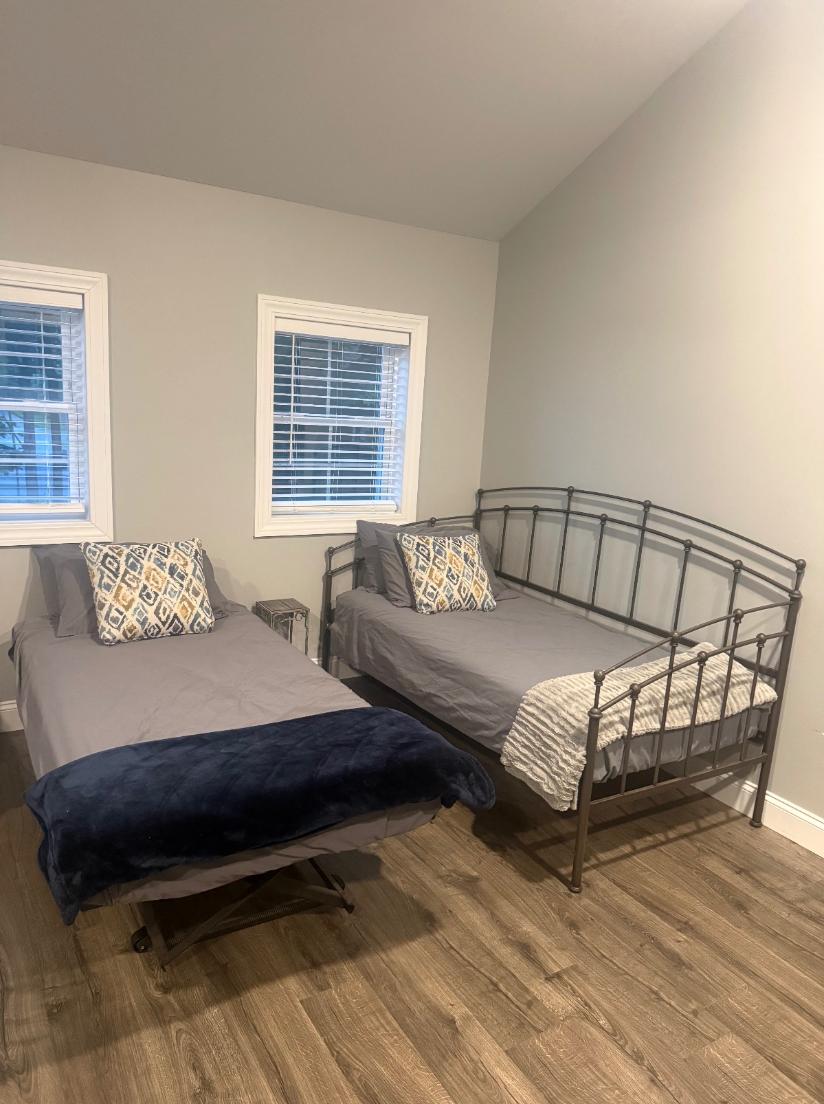 Cozy Studio Most Walkable Location in Village Of Ballston Spa! - Photo 9