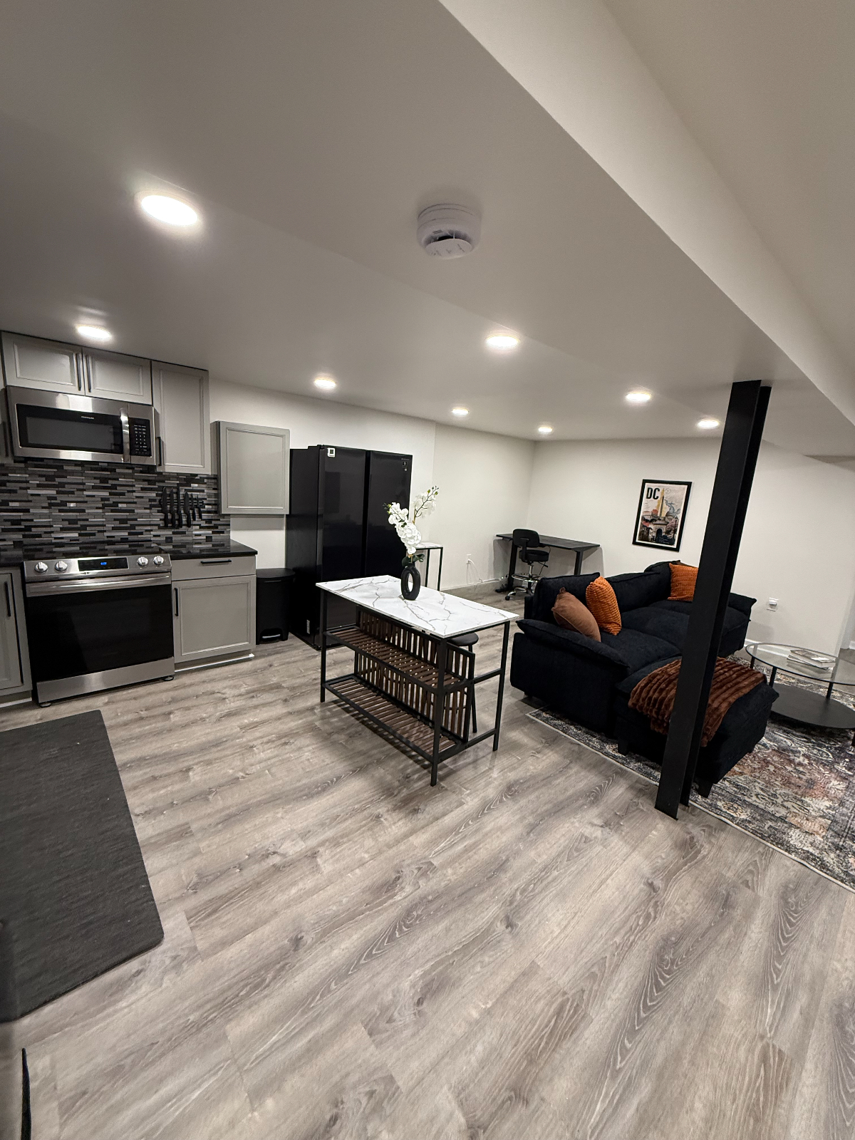 Available Oct. 1 | Walk to major hospitals| Parking & Utilities Included - Photo 6