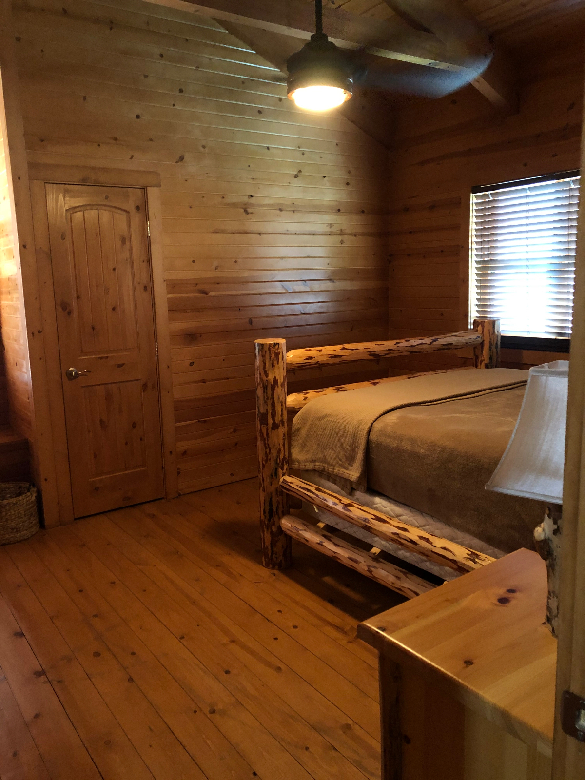Willow Cabin is a luxury all-wood cabin with 3 bedrooms and 2.5 baths. - Photo 11