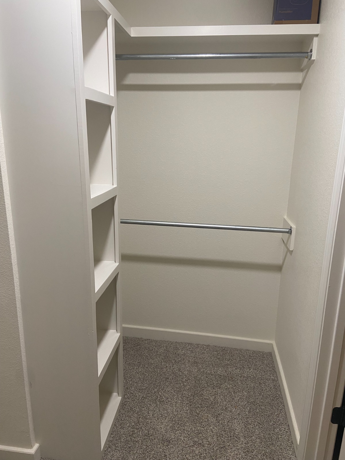 Cozy, Fully Equipped Efficiency Studio | Dedicated Workspace | Pets Welcome | Minutes to WTAMU & Hos - Photo 10