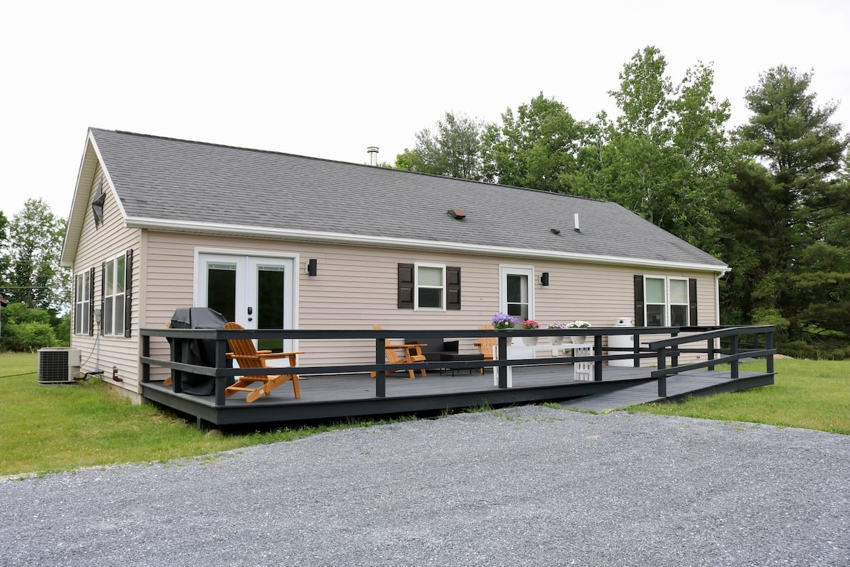Lovely private home in quiet neighborhood - Photo 6